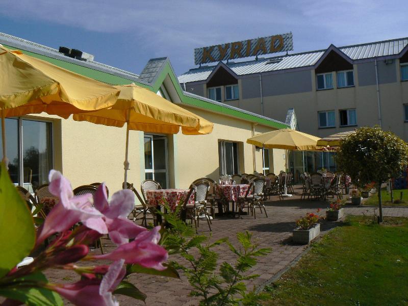 Contact Hotel Utah Beach Carentan - Anciennement Kyriad Экстерьер фото